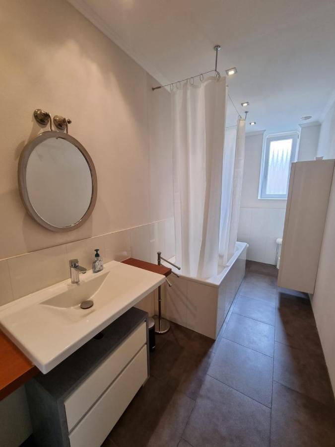 Suesse Marie Apartment คาร์ลสรูเฮอ ภายนอก รูปภาพ